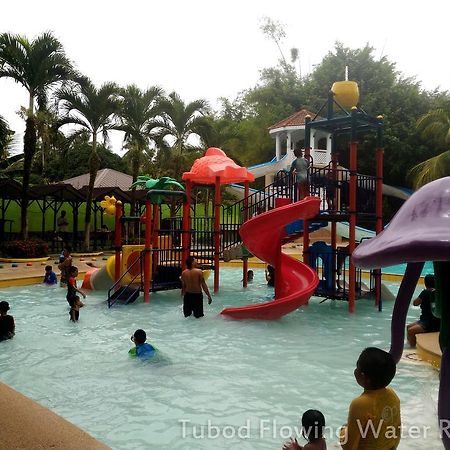 Tubod Flowing Water Resort Minglanilla Kültér fotó