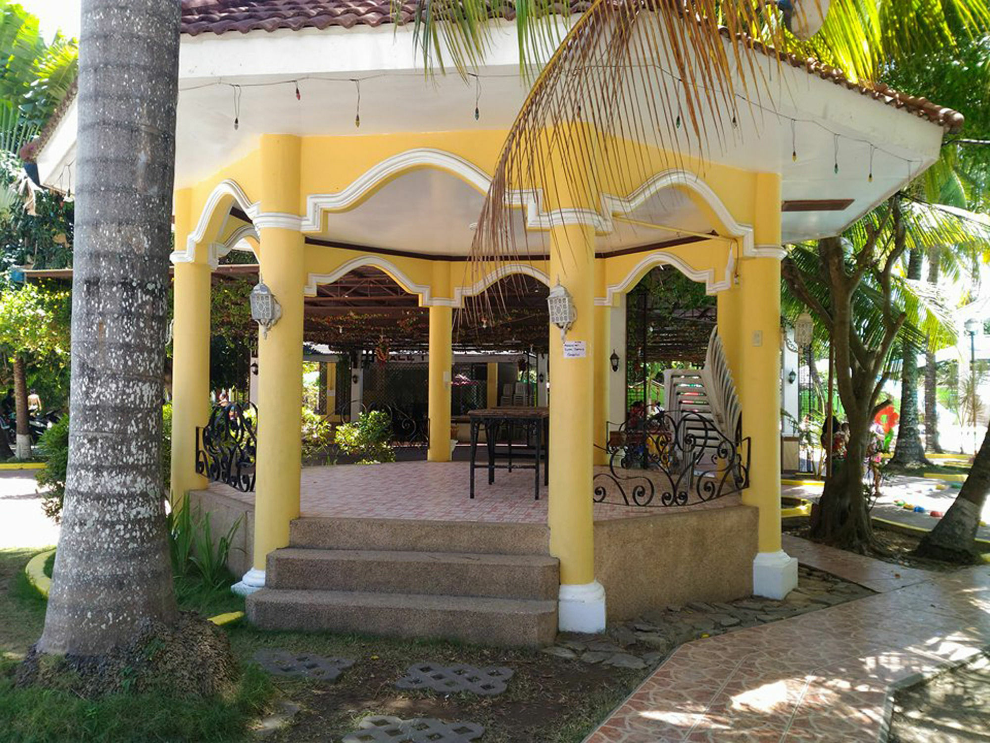 Tubod Flowing Water Resort Minglanilla Kültér fotó